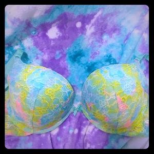 Victoria's secret bra